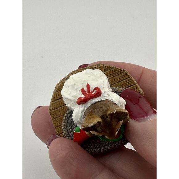Wee Forest Folk "Chris-Mouse" with Red Stocking White Jammies M-142 1986 AP - Picture 4 of 8